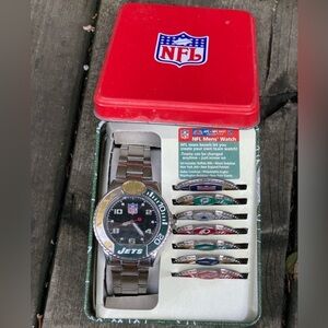 Vintage JETS NFL Men's Watch AFC NFC East Collection With 8 Customizable Bezels